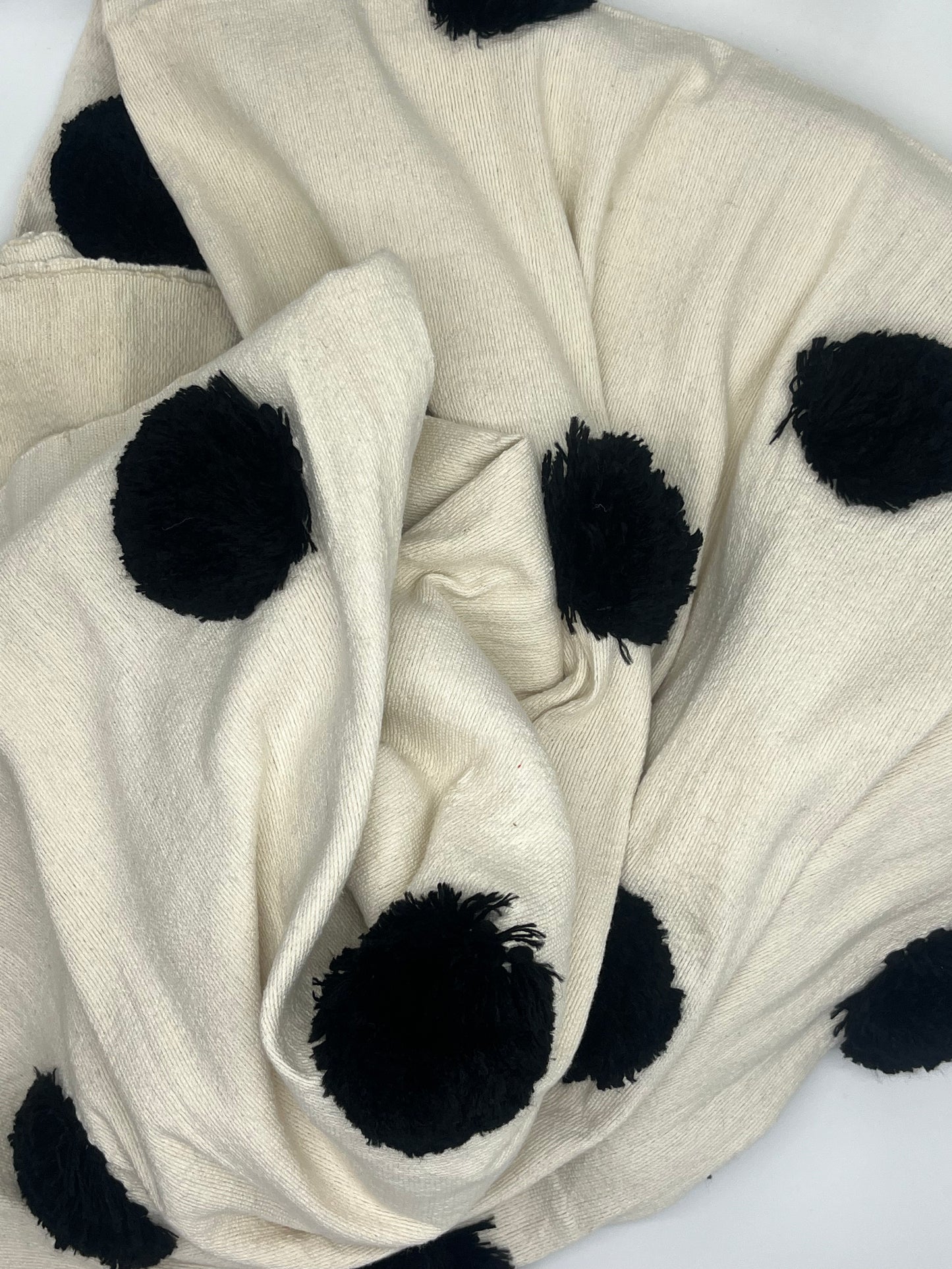 Pom Pom Quilt Black and White