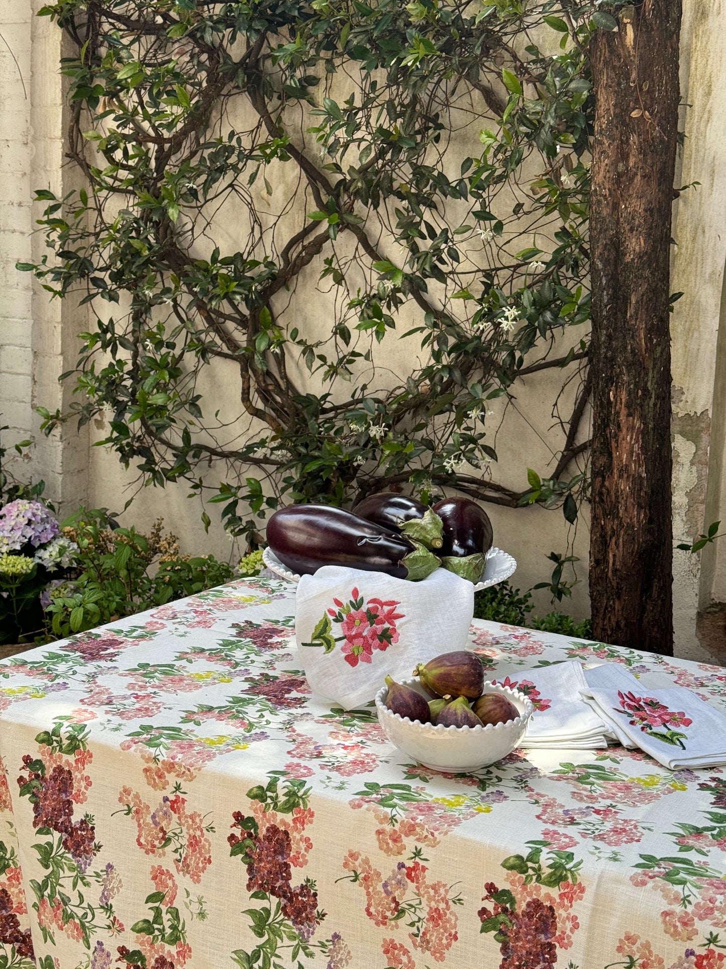 Floraison Tablecloth